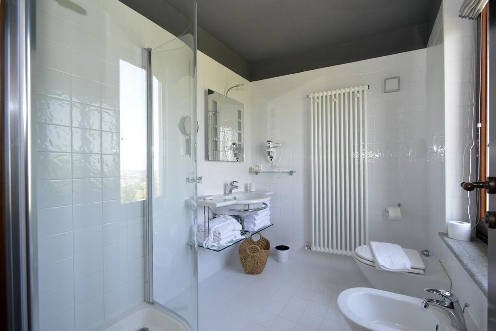 コスティリオーレ・ダスティ Cascina San Michele Bed & Breakfast 部屋 写真