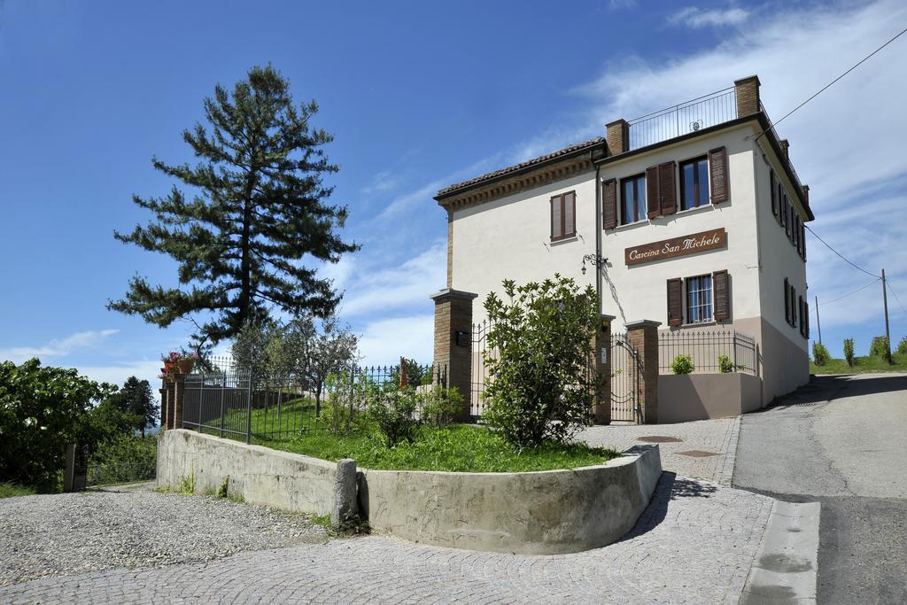 コスティリオーレ・ダスティ Cascina San Michele Bed & Breakfast エクステリア 写真